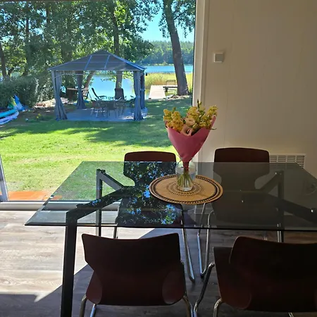 Mi-chalki Kalwa House *